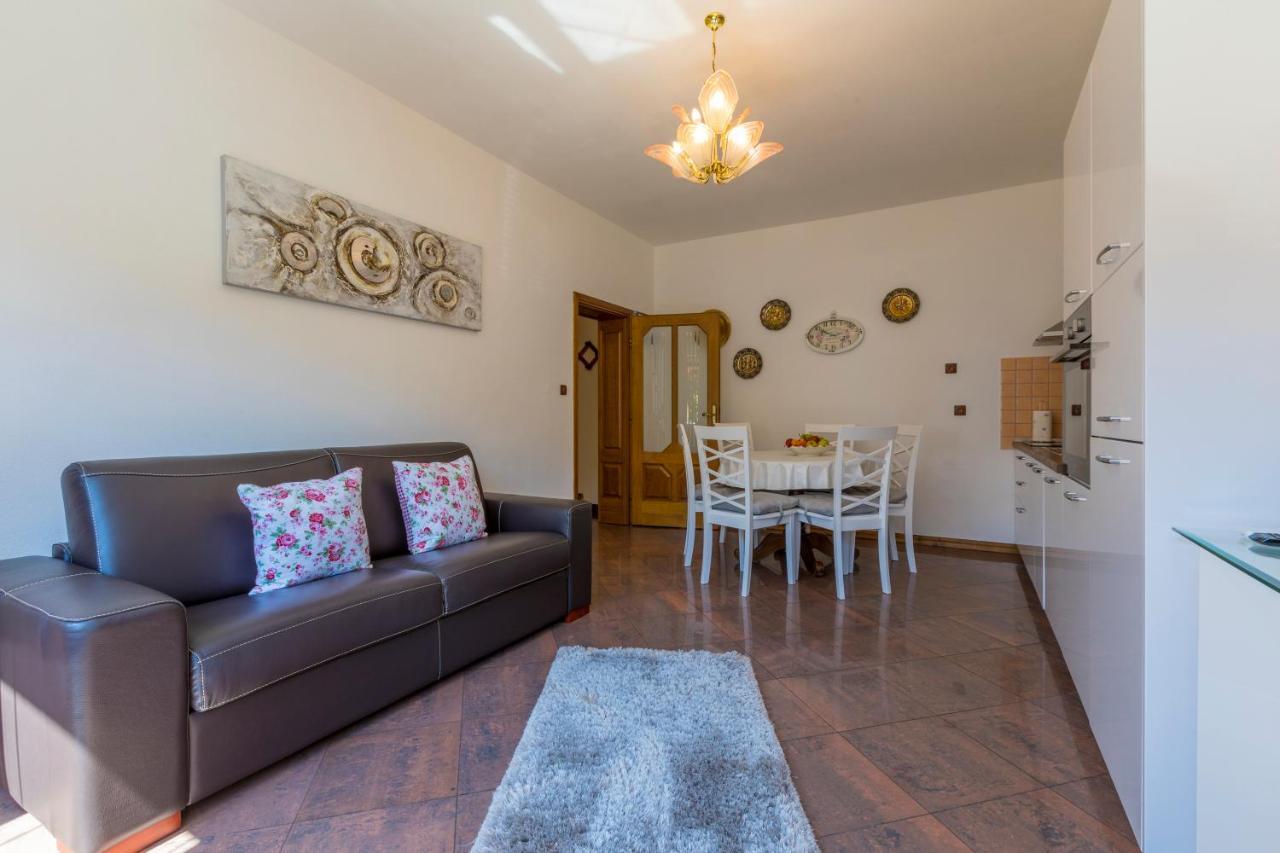 Villa M Crikvenica Luaran gambar