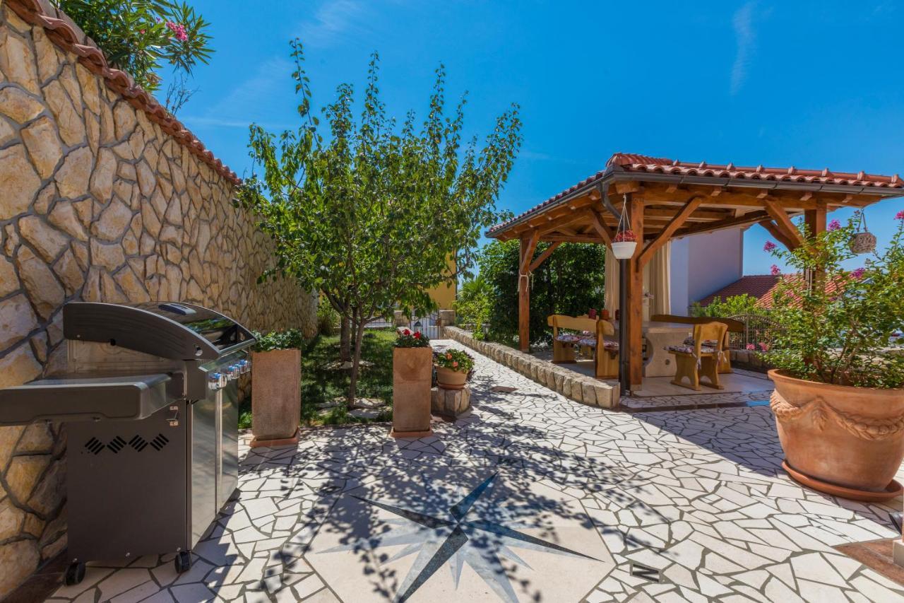 Villa M Crikvenica Luaran gambar